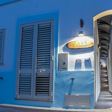 マリーナ・ディ・マンカヴェルサ La Scalinata Bed & Breakfast エクステリア 写真