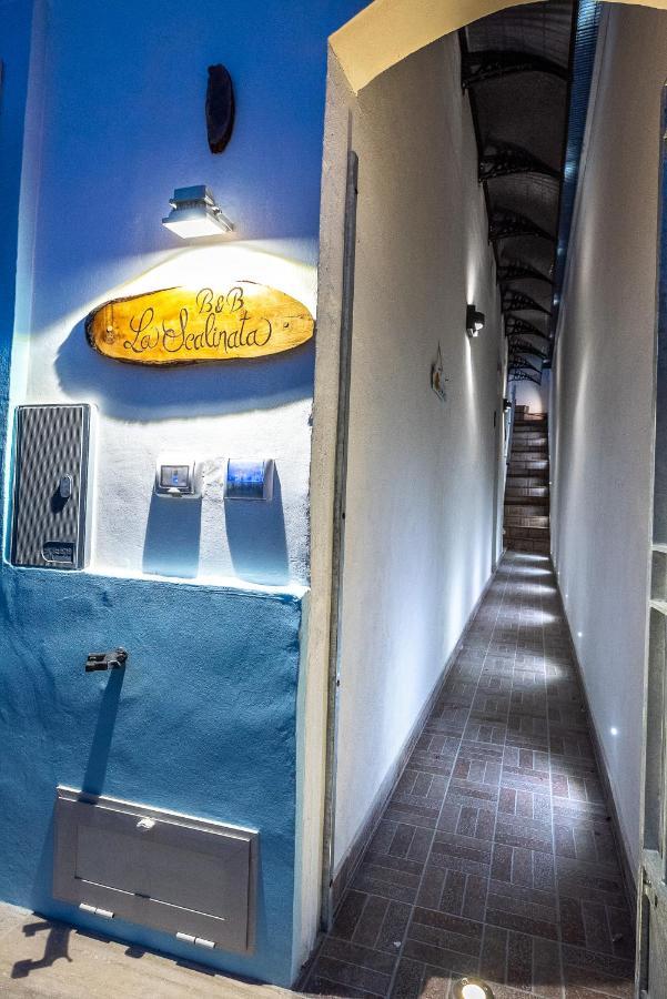 マリーナ・ディ・マンカヴェルサ La Scalinata Bed & Breakfast エクステリア 写真