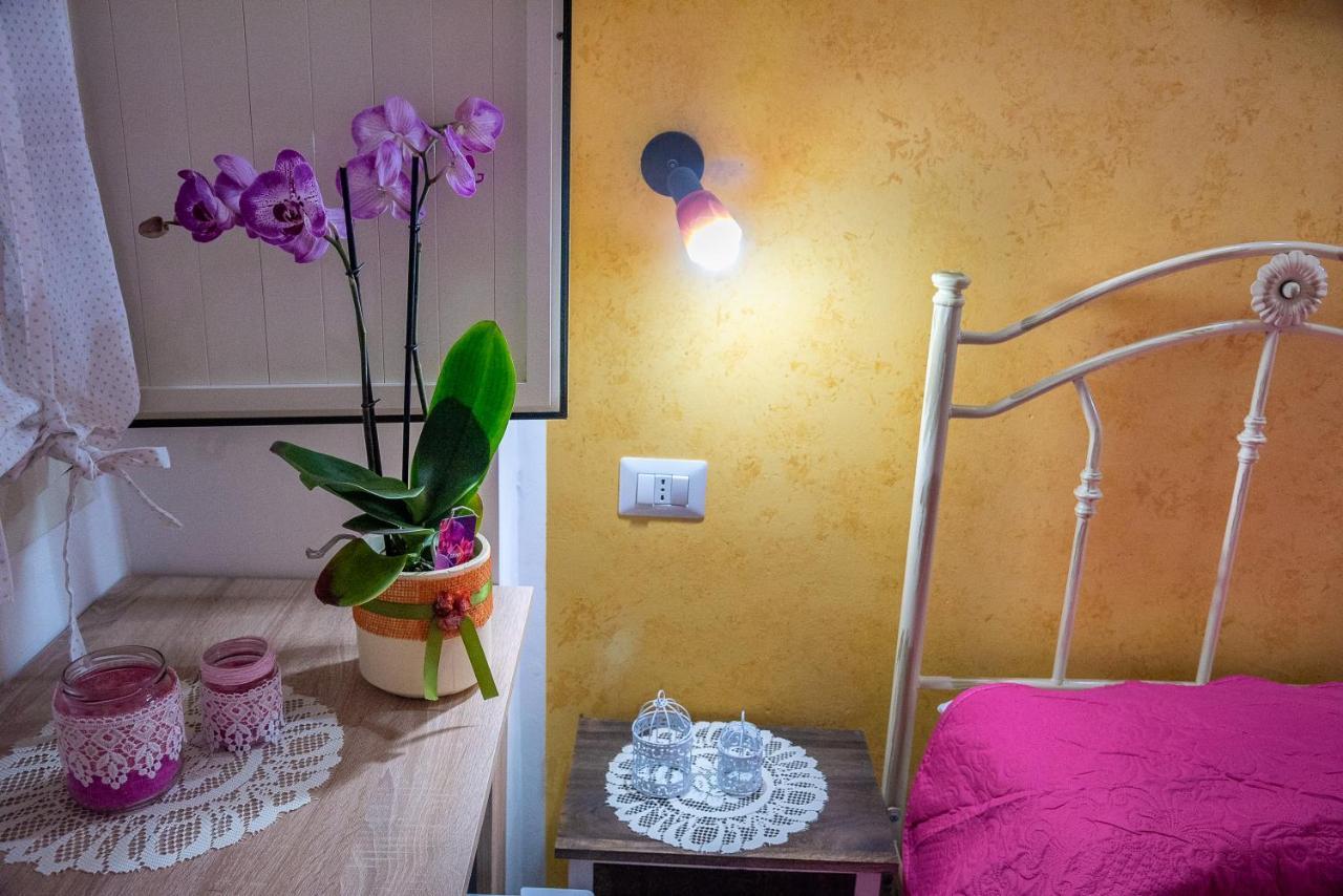 マリーナ・ディ・マンカヴェルサ La Scalinata Bed & Breakfast エクステリア 写真
